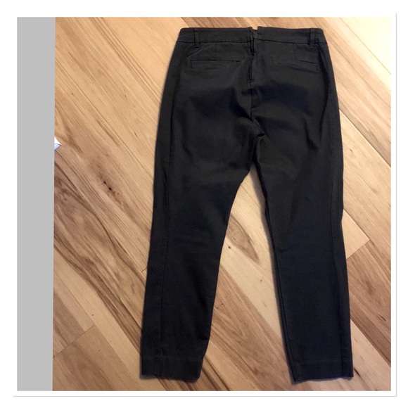 J. Crew Stretch Grey City Fit Pants. D/4/A278 - Picture 3 of 6